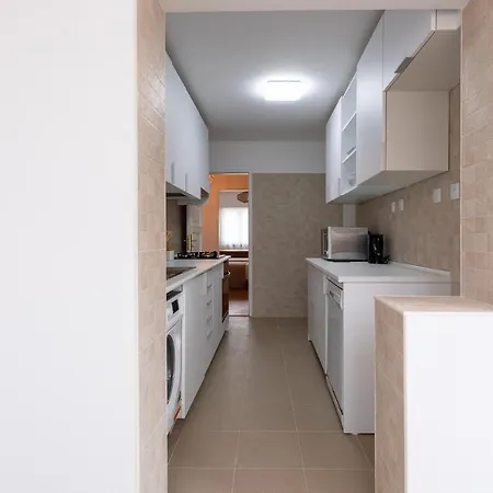 Mhouse Lease 3br Sea & Center Apartament
